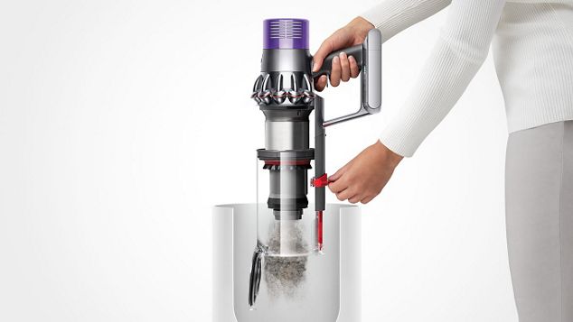 The 'point and shoot' mechanism ejects dirt into your bin.
